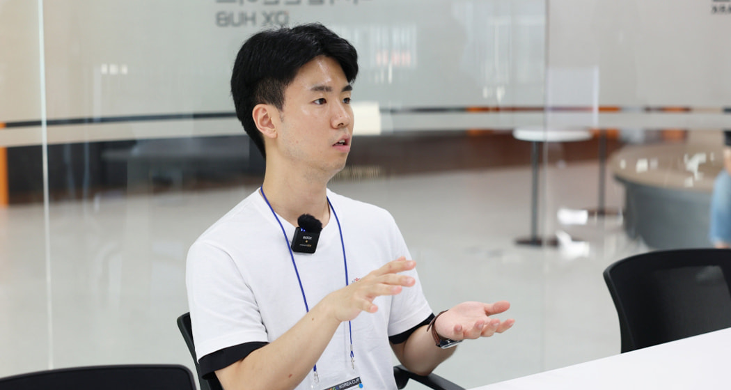 「Supreme」チームリーダー ペク・ウソク